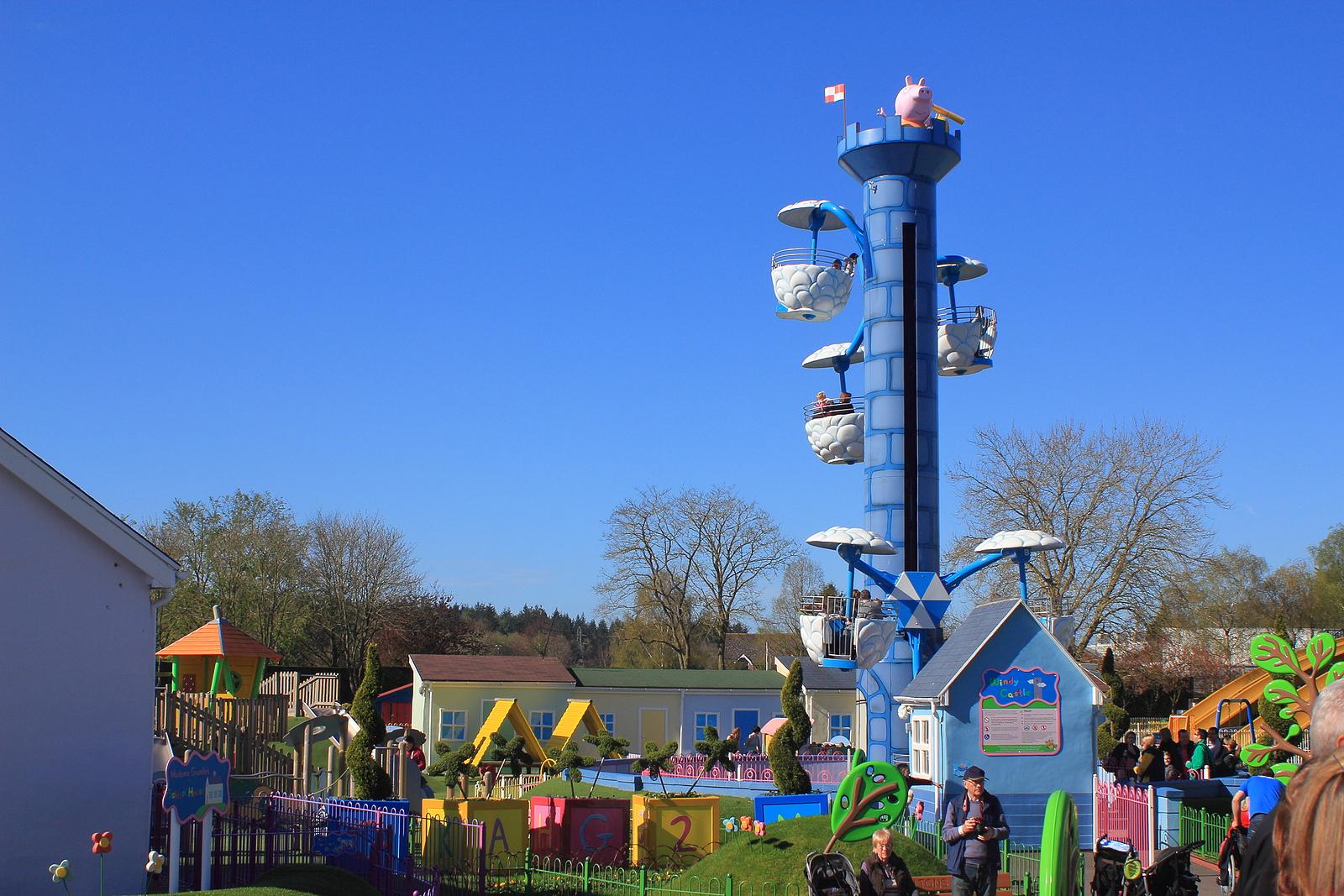 Best Theme Parks Around The UK For Every Type Of Visitor